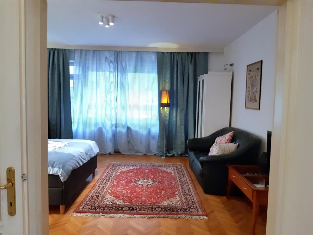 My Miracle Apartment Zagreb Exterior photo