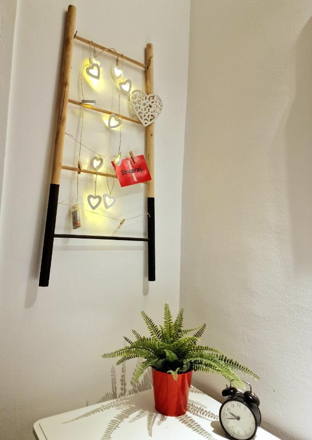 My Miracle Apartment Zagreb Exterior photo