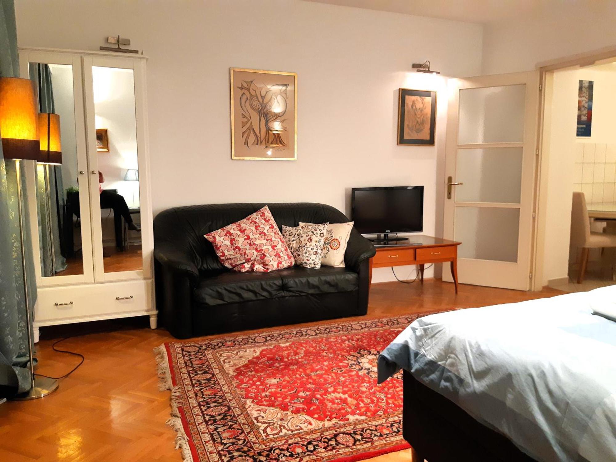 My Miracle Apartment Zagreb Exterior photo