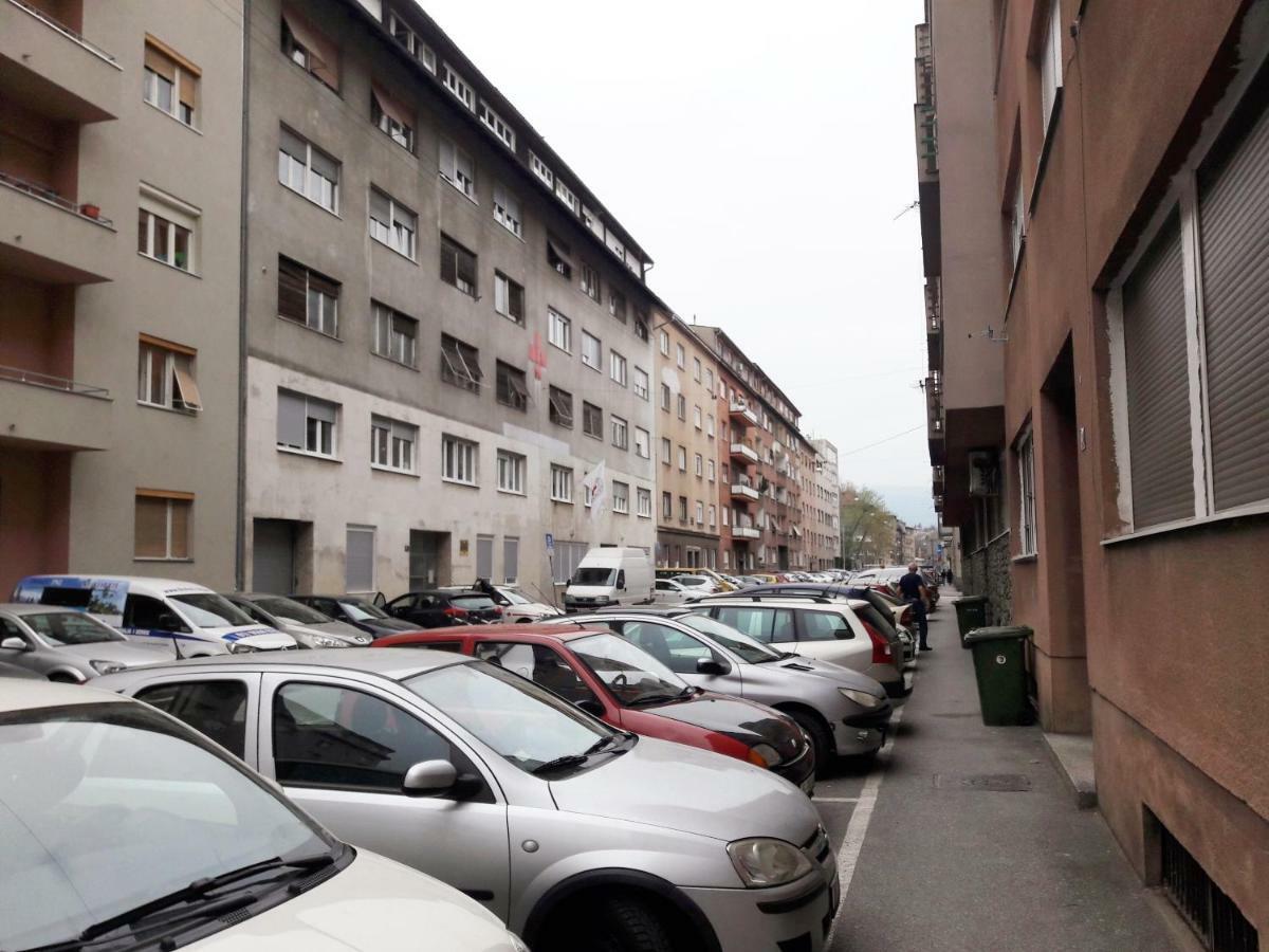 My Miracle Apartment Zagreb Exterior photo